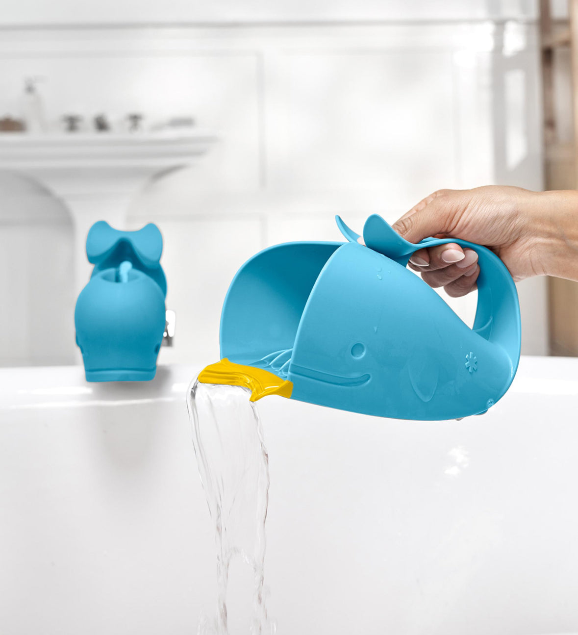 Moby waterfall bath rinser - blue