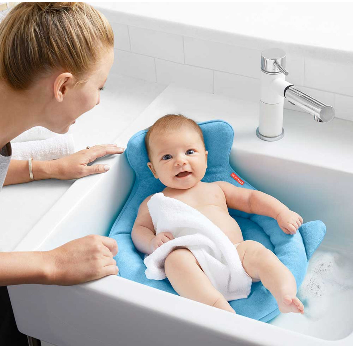 Moby soft spot sink bather