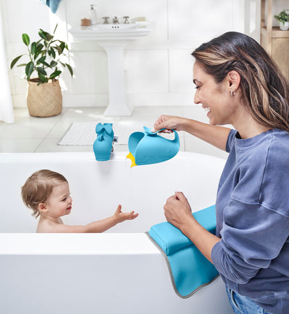 Moby waterfall bath rinser - blue